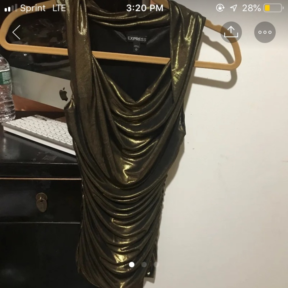 GOLD EXPRESS TOP